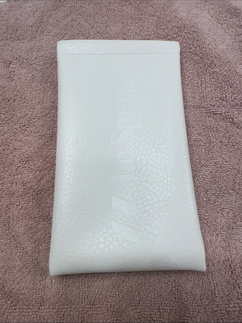 Le Specs White Sunglasses Sleeve, Magnetic Closure